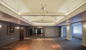 Forest Hotel 14
